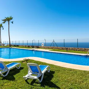 ceres-mlaga-apartamento-de-lujo.1costadelsol.com/