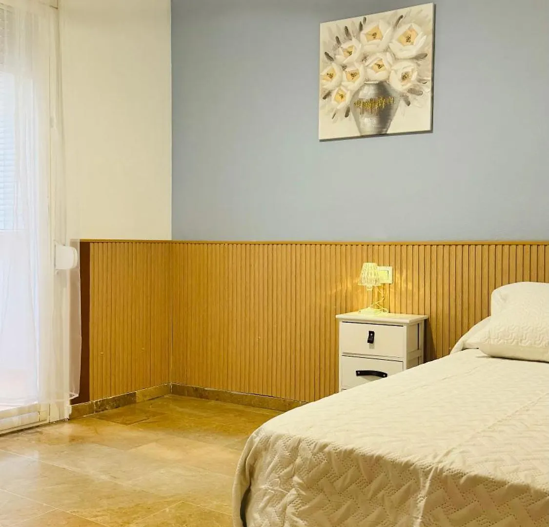 린콘데라빅토리아 Torrevida 80 Metros De La Playa Y Piscina Abierta 아파트