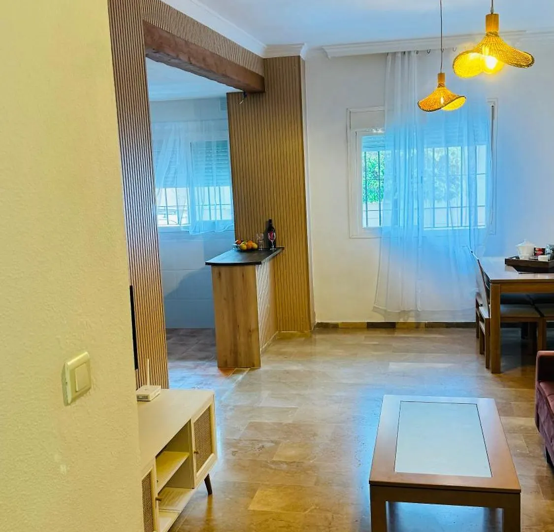 린콘데라빅토리아 Torrevida 80 Metros De La Playa Y Piscina Abierta 아파트 0*,