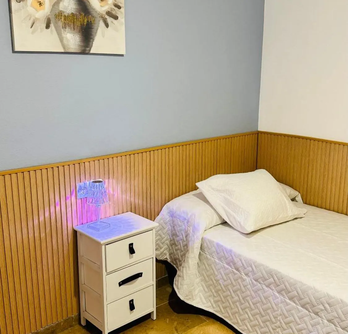 린콘데라빅토리아 Torrevida 80 Metros De La Playa Y Piscina Abierta 아파트 스페인